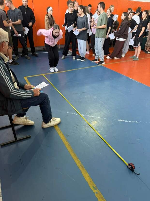 Старшеклассники Гиагинского района сдали нормативы ГТО