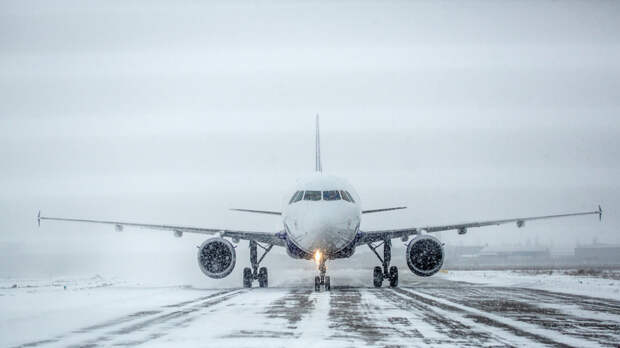 Три рейса незапланированно приземлились во Владивостоке из-за погодных условий