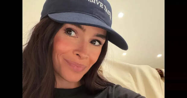 Мирослава Дума представила платформу для создания одежды с помощью ИИ