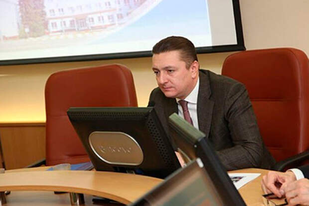Андрей Кулаков