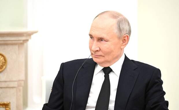 В Китае удивились необычному жесту Путина перед Новым годом