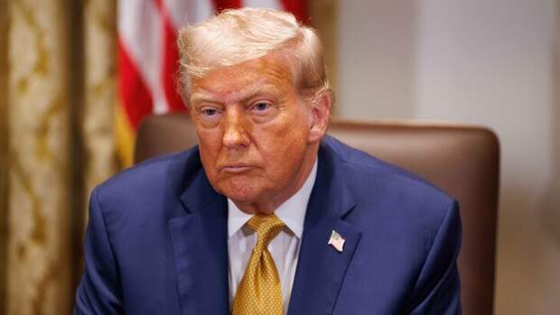 Axios: демократы в США обсуждают импичмент Трампу из-за Ирана