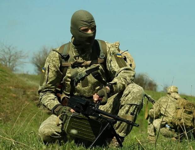 Запад им не поможет. С полигона во Франции сбежали несколько десятков украинских боевиков