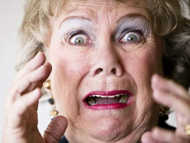 Европа, это фиаско: выяснилось, что кололи во Франции вместо вакцины Pfizer