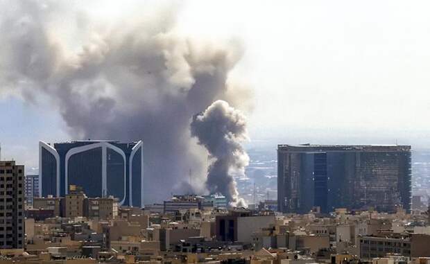 Скотт Риттер: Трамп устроил «цирк с конями», если бы не Китай, совсем опозорился бы в Иране