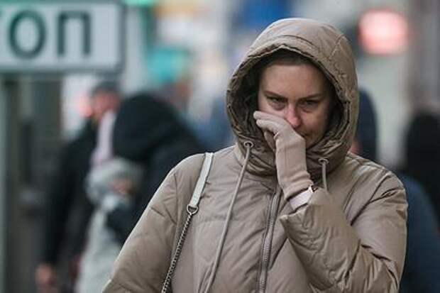 Особенно для гипертоников: врач рассказал, почему опасно сдерживать чихание