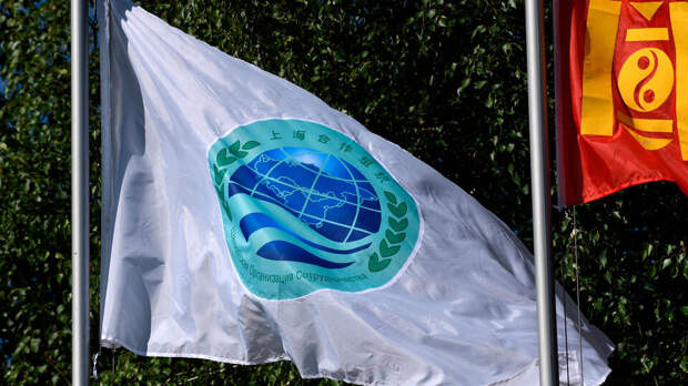 ШОС может оказать экономическую помощь Ирану