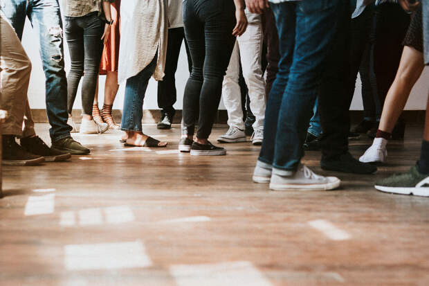 В Сингапуре учительницу обвиняют в совращении школьника