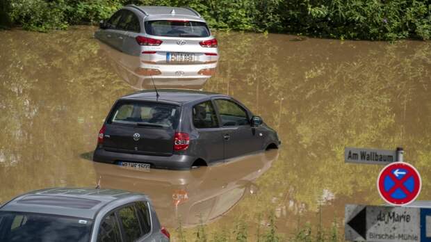 Полный провал: наводнение в Германии нанесло последний удар по престижу Меркель