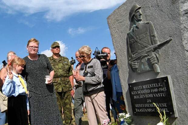 Эстонцам очень хочется героических страниц в истории, но их нет