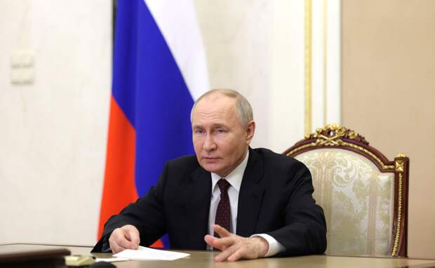 Владимир Путин обещал вернуть мир в Донбасс