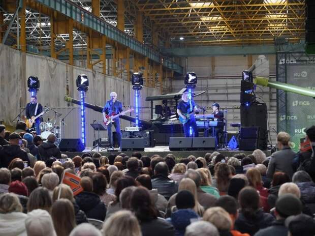 Концерт «Музыка в цехах» состоялся на Омском заводе транспортного машиностроения