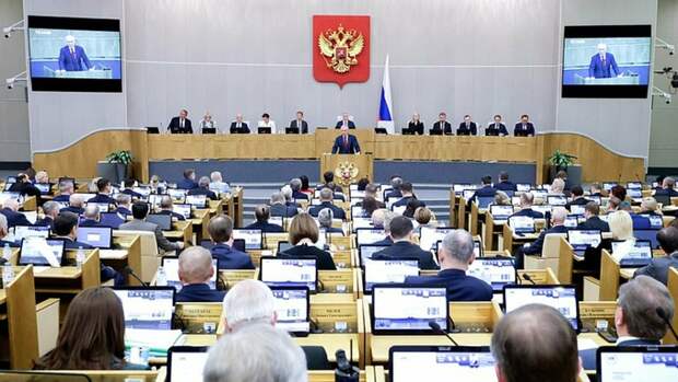 От АлтГУ до МГУ. Какое образование получили алтайские депутаты Госдумы