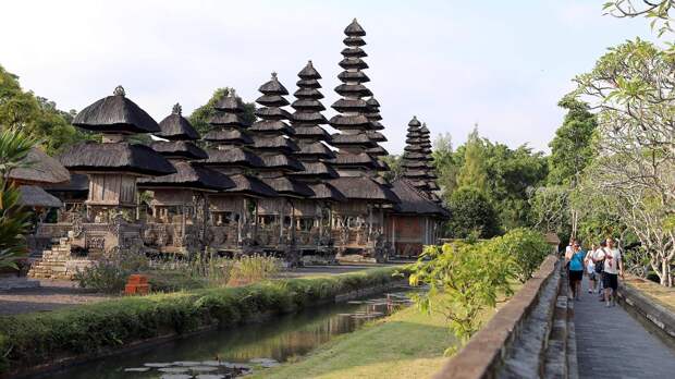 У россиянина парализован позвоночник после ДТП на Бали