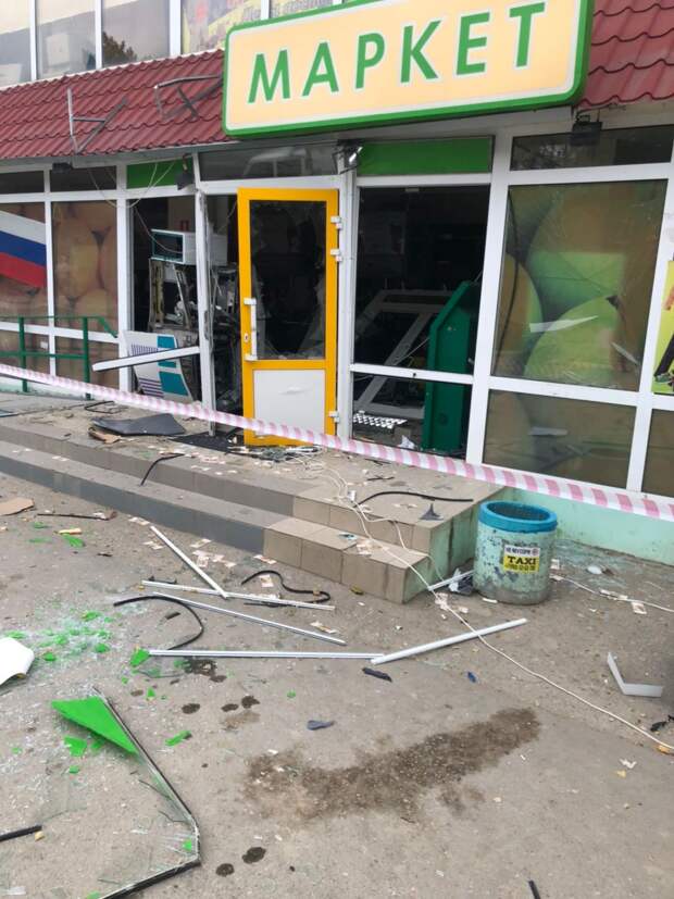 В Коктебеле неизвестные взорвали банкомат