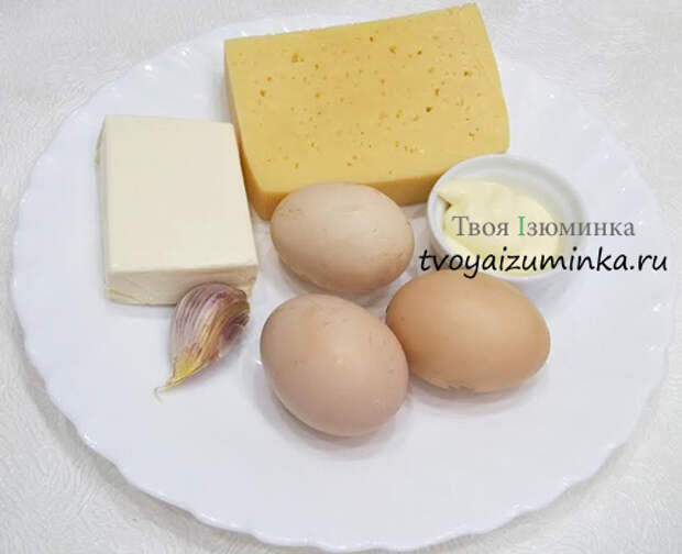 Яичный рулет с начинкой из чеснока и сыра, ингредиенты