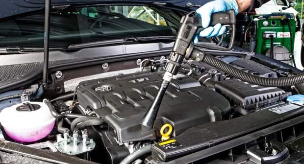 Можно ли самостоятельно мыть двигатель современного авто?