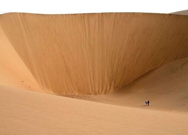 Национальный парк Берег скелетов в Намибии (Skeleton Coast Park)
