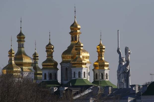 На сайте Порошенко разместили петицию о переименовании Украины На сайте Порошенко разместили петицию о переименовании Украины
