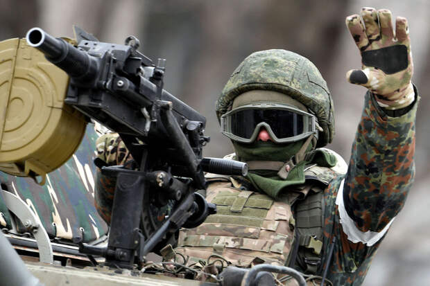 "Известия": ВС России начали применять тактику "воздушного конвоя" при штурмах