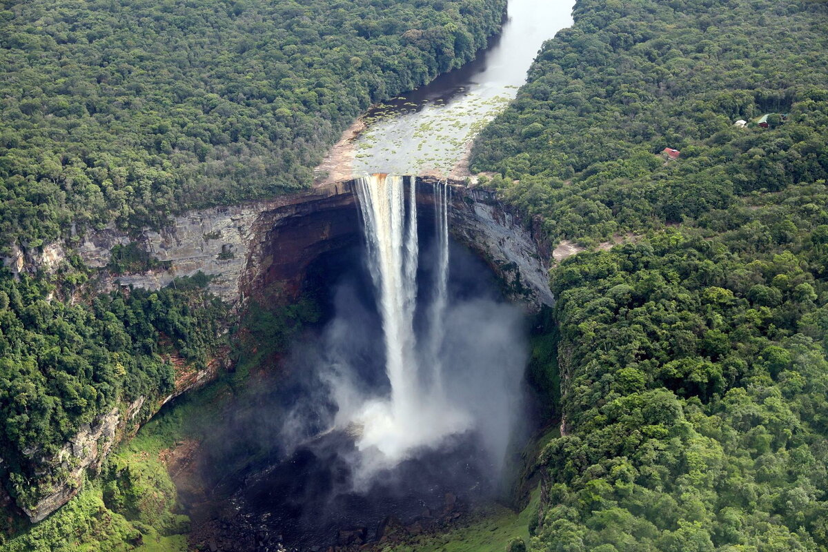 10 самых красивых водопадов в мире. Фото