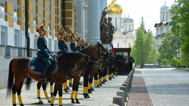 караул