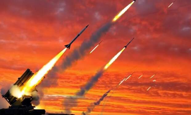 «Полыхает до неба»: Иран нанес мощный удар по Тель-Авиву — десятки ракет прорвали ПВО