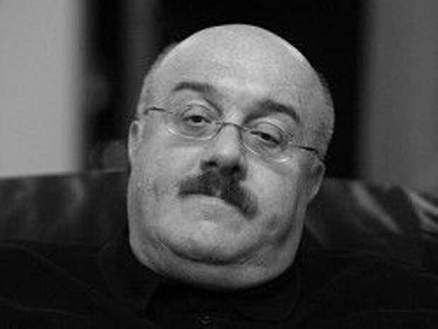 Каху Бендукидзе похоронили в Тбилиси Каху Бендукидзе похоронили в Тбилиси