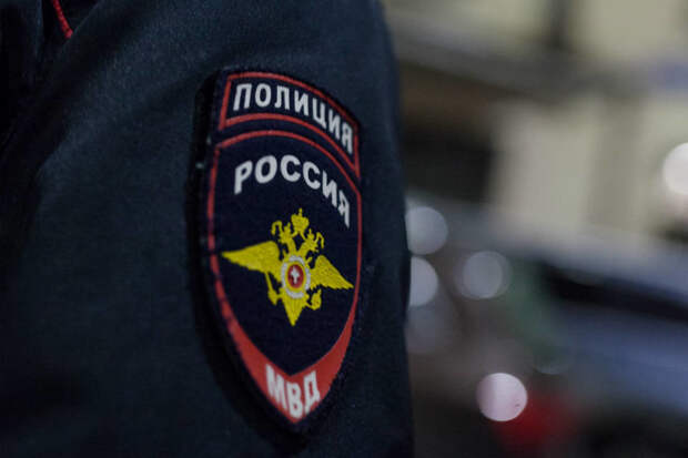 Шеврон полицейского России. Фото из архива редакции