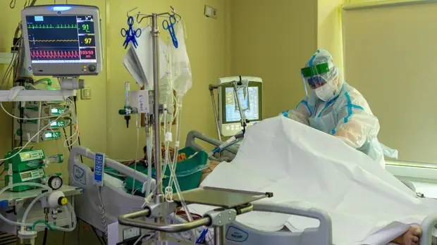 Биолог допустил распространение более 90% случаев штамма «дельта» от одного человека