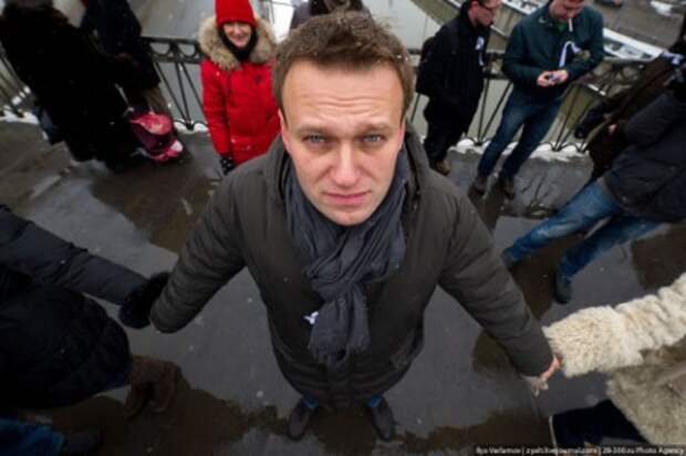 Подайте Навальному на Майдан