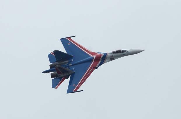 Самолёт Су-24 ВКС России нарушил воздушное пространство Швеции
