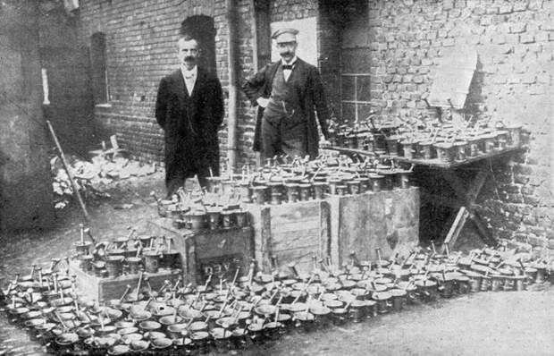 Первая Мировая. Немцы собирают металл для нужд армии интересные фото, история