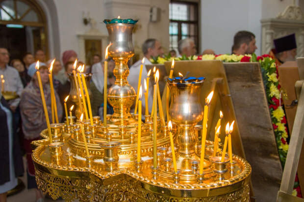 Новый православный календарь на 2026 год: главные праздники и посты