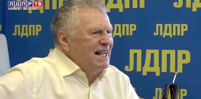 Жириновский назвал три варианта урегулирования конфликта в Карабахе Жириновский назвал три варианта урегулирования конфликта в Карабахе