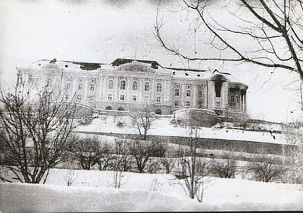 Дворец Х.Амина сразу после штурма. 27.12.1979 г. Фото: Абрамов Андрей