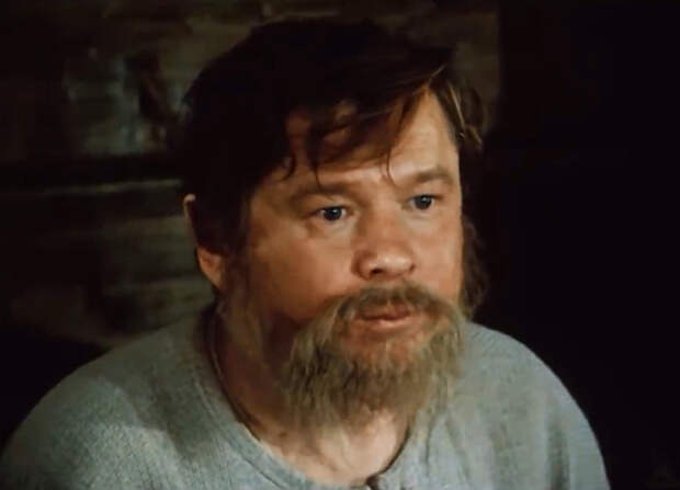 Признание без главных ролей, но… : 81-летний актер месяц лежал в морге из-за безумной дочери