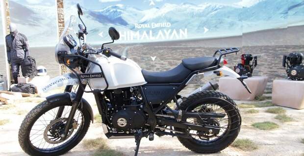 Один мотоцикл Royal Enfield Himalayan будет стоить 2300 долларов