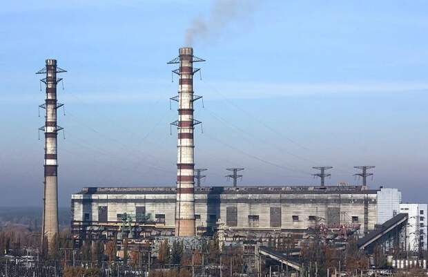 Взрывы гремят на Трипольской ТЭС, противник заявляет о ракетных ударах