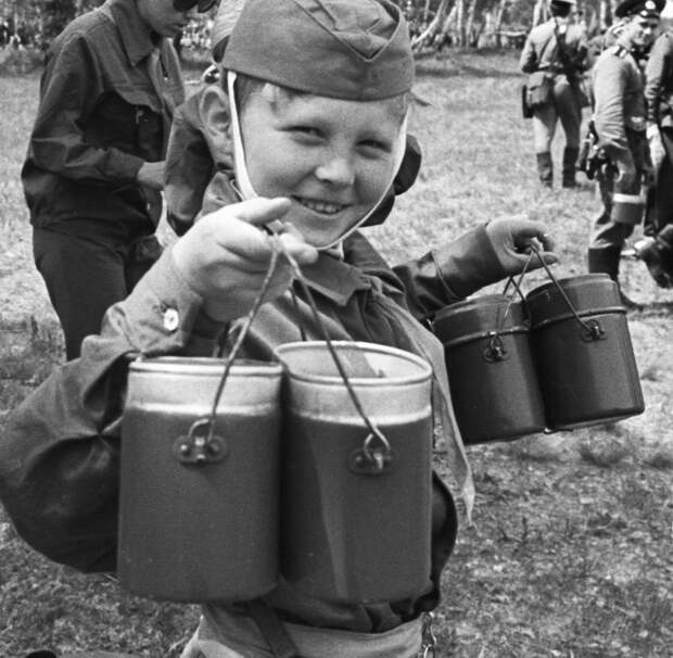Чем стала военно-спортивная игра "Зарница" для миллионов советских школьников