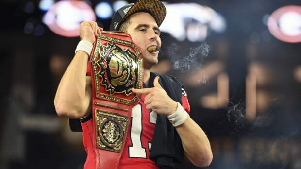 Stetson Bennett celebrates a national championship.