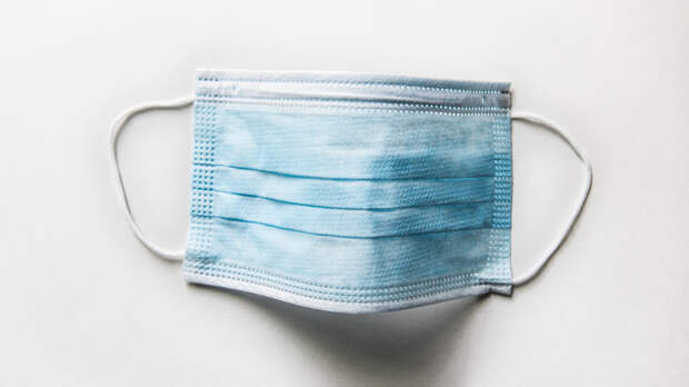 Роспотребнадзор призвал носить маски для защиты от оспы обезьян