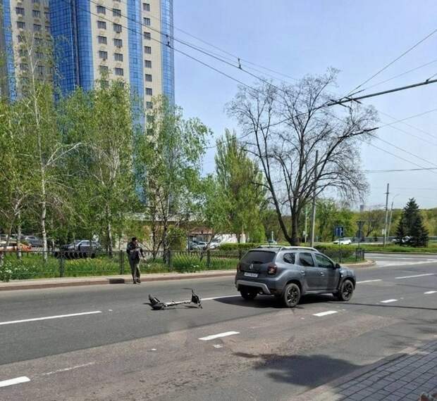 Возле "Рамады" сбили самокатчика https://t.me/webmoney_dn/322041