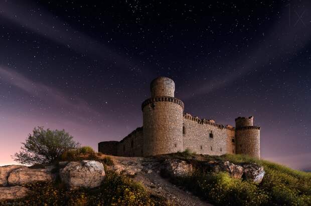 10 впечатляющих замков, в которых вы определенно захотите жить