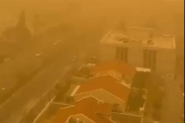 Очевидцы сняли апокалиптическую атмосферу в Тель-Авиве после удара Ирана