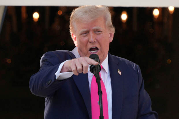 Трампа обвинили в геноциде кубинского народа