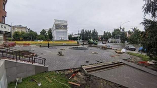 Благоустройство сквера, где установят памятник Достоевскому / Фото: amic.ru / Екатерина Смолихина