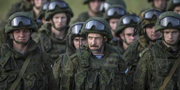 Шойгу заявил о создании трех новых дивизий в Западном и Южном военных округах