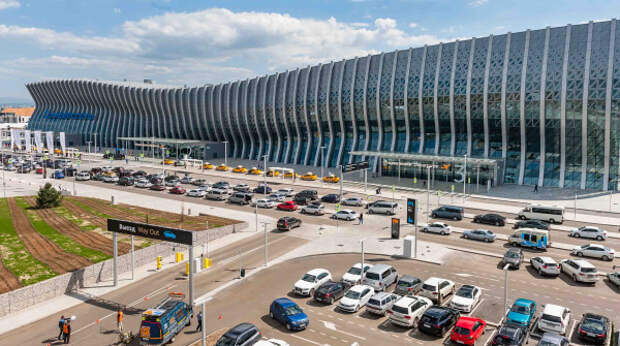 Пассажиропоток аэропорта «Симферополь» сократился почти на 22% с начала года