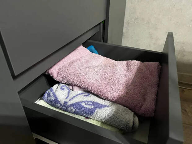 Забудьте про кастрюли: кухонные полотенца становятся белыми за 90 секунд без кипятка